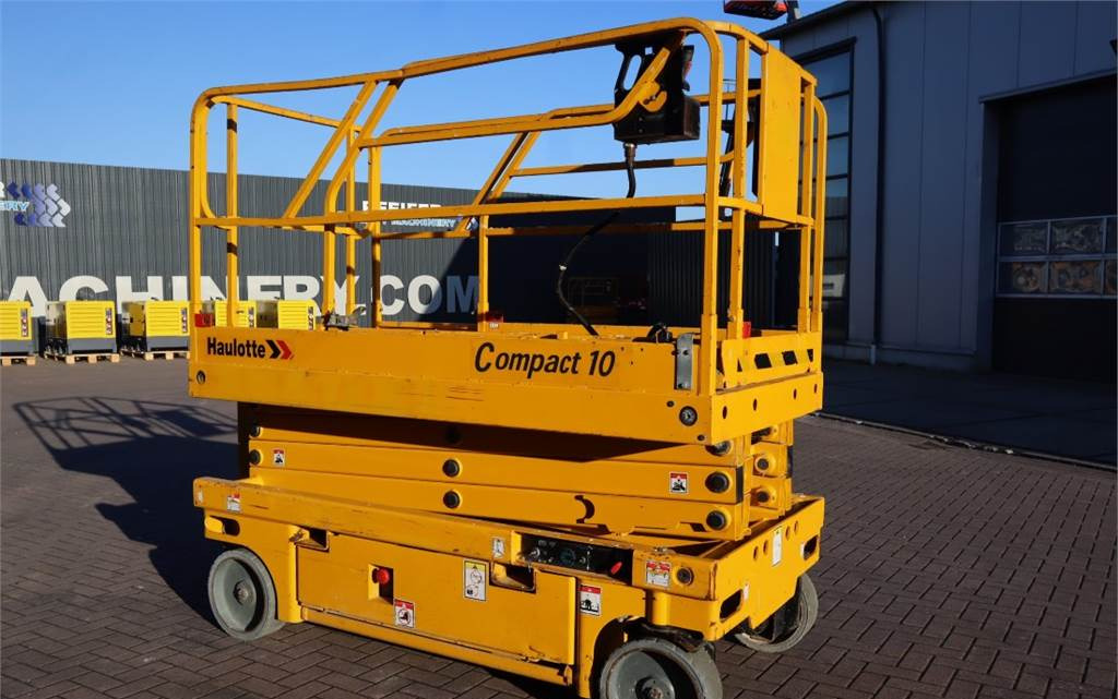 Scissor lift Haulotte COMPACT 10 Electric, 10m Working Height, 450kg Cap: picture 2