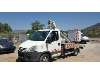 Truck mounted aerial platform, Commercial vehicle Iveco Daily 35 C 12 boom lift 12 mts comilev- versalift: picture 1