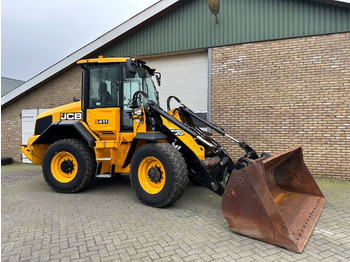 Wheel loader JCB