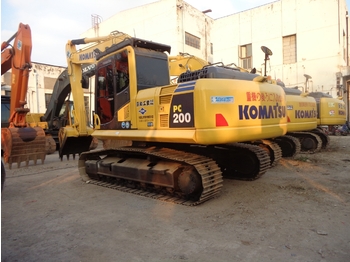 Crawler excavator KOMATSU PC200-8: picture 1