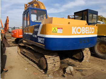 Crawler excavator Kobelco SK07: picture 2
