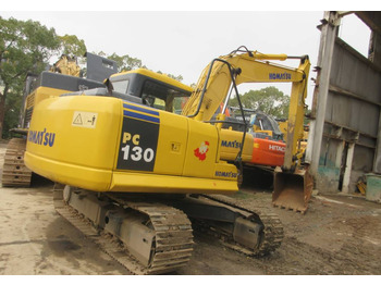 Crawler excavator KOMATSU PC130