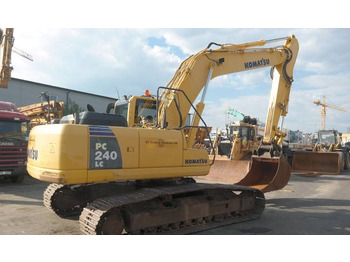 Crawler excavator KOMATSU PC240-8