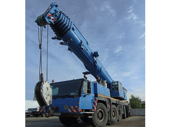 Mobile crane LIEBHERR