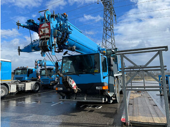 Mobile crane Liebherr LTM 1040-2.1: picture 1