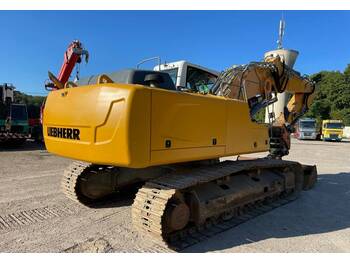 Liebherr R 924 LC  - Crawler excavator: picture 4