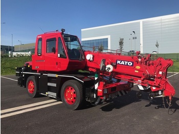 Mobile crane KATO 13 Ton City Crane - Low Kilometers