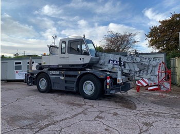 Mobile crane KATO 25 Ton City Crane