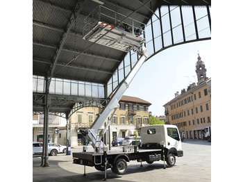 Truck mounted aerial platform Multitel Pagliero MS 100: picture 1