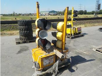 Construction equipment Pallet of Traffic Lights (2 of): picture 1