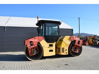 Road roller DYNAPAC CB424HF