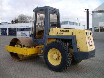 BOMAG BW 172 D-2 - Roller