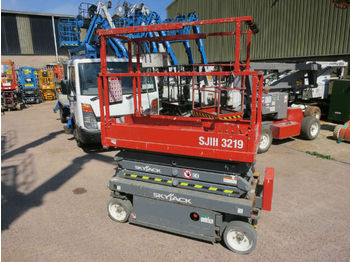 Scissor lift SKYJACK 3219