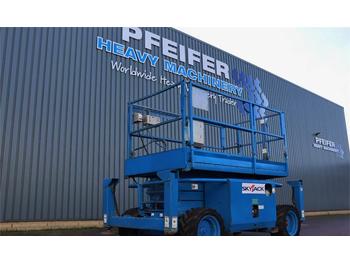 Scissor lift SkyJack SJ6826RT