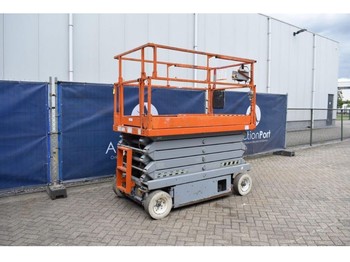 Scissor lift Skyjack SJ4832