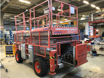 Scissor lift Skyjack SJ8841