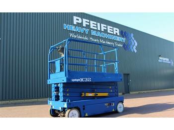 Scissor lift UpRight X32