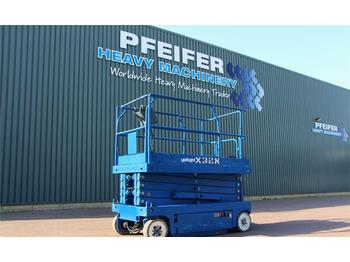 Scissor lift UpRight X32