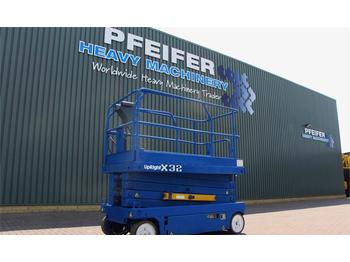Scissor lift UpRight X32