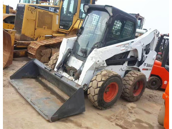 Skid steer loader BOBCAT BOBCAT S650