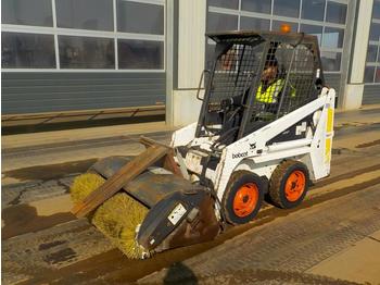 Skid steer loader Bobcat 443