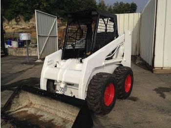 Skid steer loader Bobcat 853
