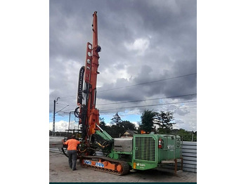 Drilling rig SOILMEC