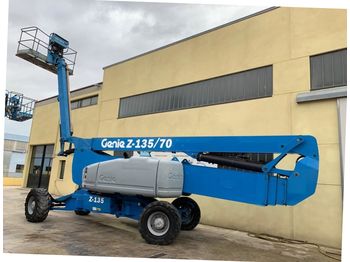 Telescopic boom Genie Z135/70