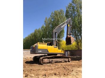 Crawler excavator VOLVO EC250 DL hydraulic excavator 25 tons: picture 4