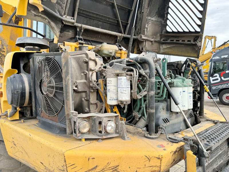 Articulated dumper Volvo A30D - Dutch Machine / 9227 Hours: picture 21