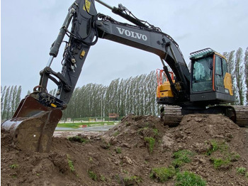 Volvo ECR 235EL - Crawler excavator: picture 1