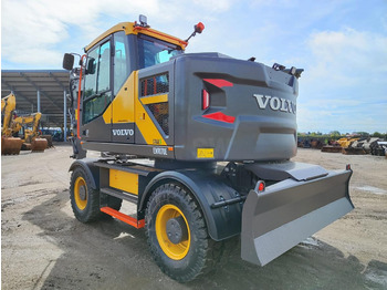 Wheel excavator Volvo EWR170E NEU: picture 1