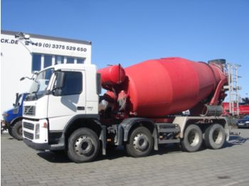 Concrete mixer truck Volvo FM 380 8X4 Betonmischer: picture 1