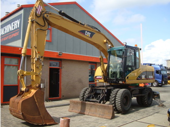 Wheel excavator CATERPILLAR M316C