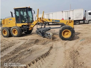 Grader XCMG GR1803: picture 1