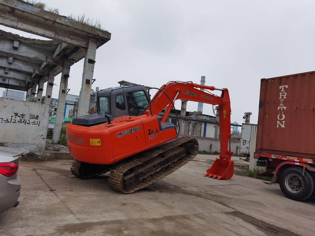 Crawler excavator cheap used hitachi ZX120 excavator used excavators japan used excavator machine in stock now: picture 6