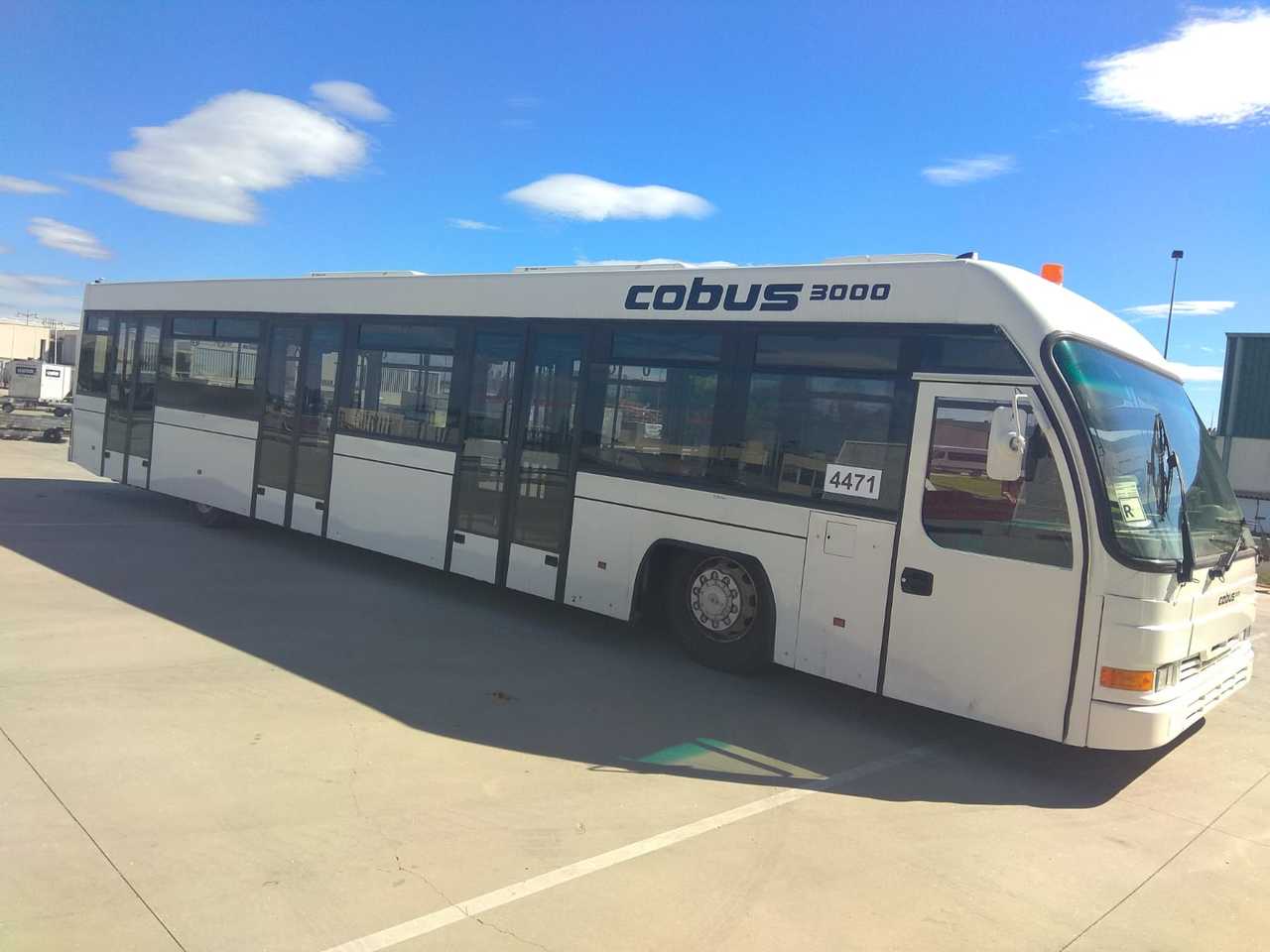 Airport bus Contrac Cobus 3000: picture 2