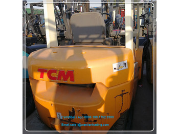 4-wheel front forklift TCM FD30