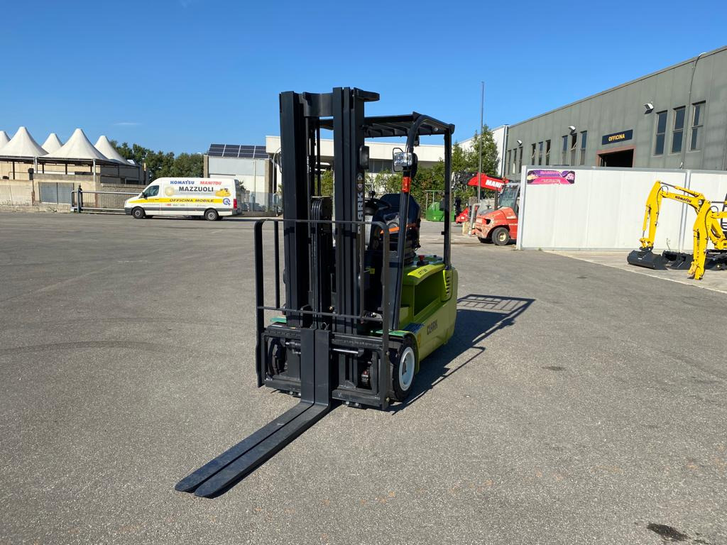 New Electric forklift Clark GTX20S: picture 11
