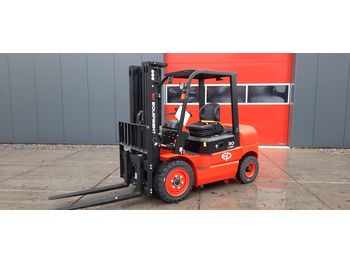 Forklift EP EFL302: picture 1