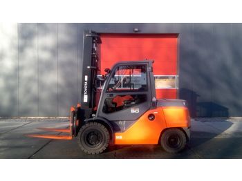 Forklift Toyota 02-8FD50N