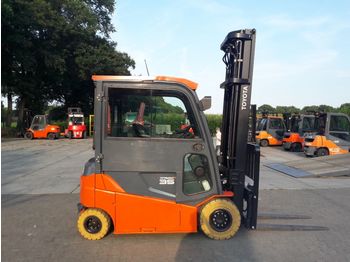 Forklift Toyota 8FBMT35