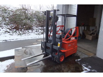 Electric forklift LINDE E15Z-02: picture 1