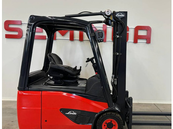Linde 10447 - E16-02  - Electric forklift: picture 2