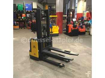 Stacker OM CL 10.50 - Containerf/Freihub/ HH4.1850 mm: picture 1