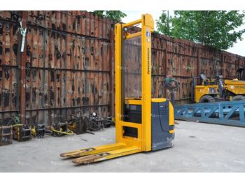 Stacker JUNGHEINRICH EJC 12 360 ZT