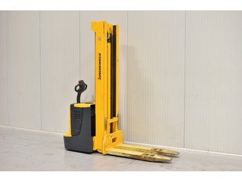 Stacker JUNGHEINRICH EJC 20