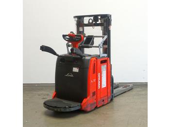 Stacker Linde L 12 L AP/133