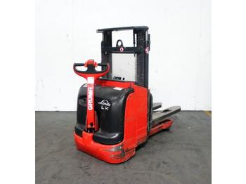 Stacker Linde L 14 i/372