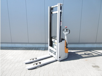 Stacker STILL EXV 12